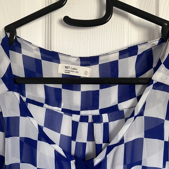 Button up shirt sleeveless - Picture 2 of 5